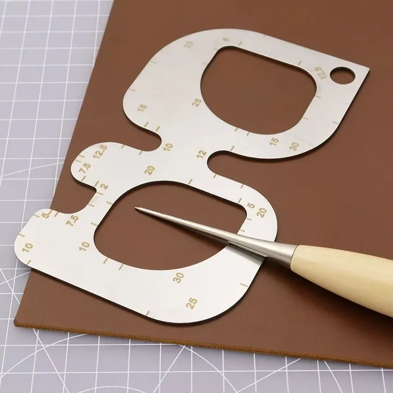R righello di posizionamento m - Leatherwork Templates recensione e prezzo